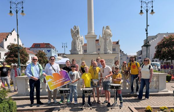 26_StrassenmusikDrums_090526.jpg