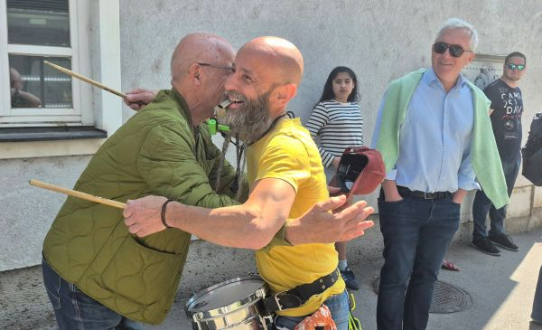 26_Vitus_u_Gerhard_1_nehmen.jpg