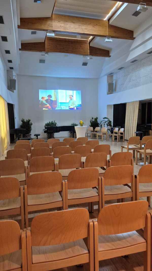 TdoT_26_Videopraesentation_Saal.jpg